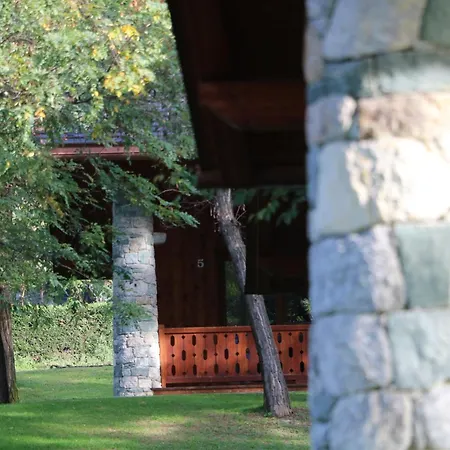 Campingplatz Lazy Bee Village Aosta